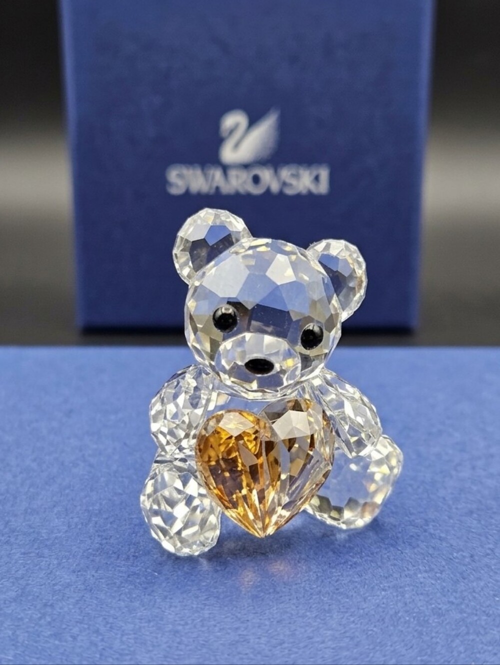 Swarovski Kris Bear A Heart For You 958449 Crystal Golden Heart Box COA